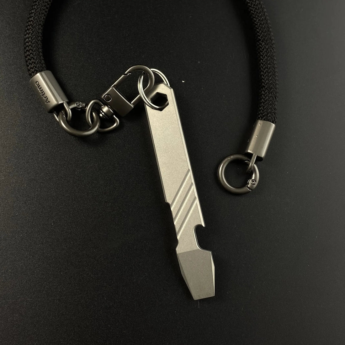 Creative EDC multi-functional tools, crowbars, outdoor camping bottle openers,  pry bar,key accessories, men's gifts
